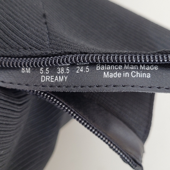 LifeStride Dreamy Women's Black Soft and Flexible Ankle Booties - Size 8 - Picture 11 of 13